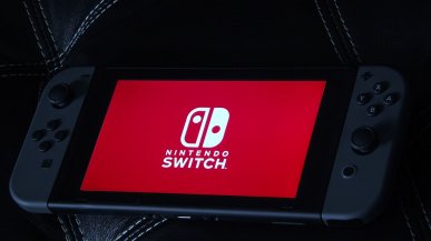 Nintendo Switch ma się świetnie. Konsola wyprzedza PlayStation 4 pod względem sprzedaży