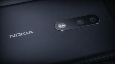 Nokia 9 (lub 10) z 5 aparatami z tyłu uchwycona na zdjęciach