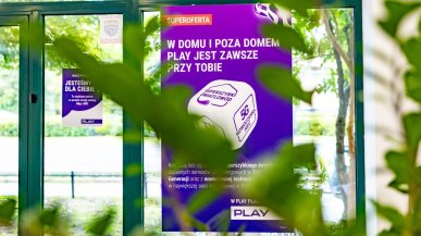 Play zmuszony do zmian. Przed 10 listopada klienci mogą rozwiązać umowy