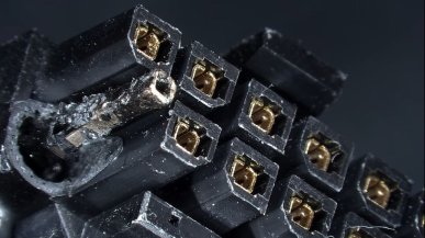 Powtórka z rozrywki? Testy pokazują, że RTX 5090 ma poważny problem z przegrzewającym się kablem