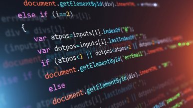 Programiści masowo wyręczają się AI. W tym kraju są najbardziej "leniwi"