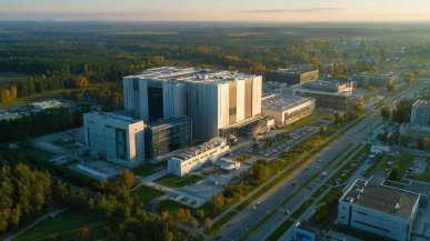 Projekt Intela za 28 miliardów dalej nie ruszył. Firma odpowiada na poważne zarzuty