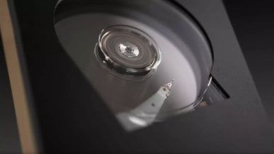 Drogi i bezużyteczny, ale wygląda obłędnie. Ten przezroczysty HDD to prawdziwa perełka