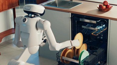 Robot LG wyręczy ludzi w codziennych obowiązkach. Tak wygląda dom przyszłości