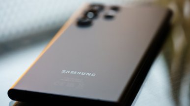 Śmiesznie wolne ładowanie w Samsungach ma odejść w niepamięć. Poczekamy jeszcze rok