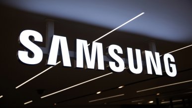 Samsung opatentował niezwykły smartfon. Po rozłożeniu i rozwinięciu zamienia się w tablet