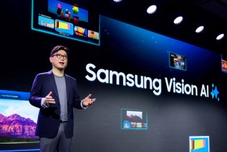 Koniec bariery językowej w telewizji. Samsung wprowadza tłumaczenie na żywo