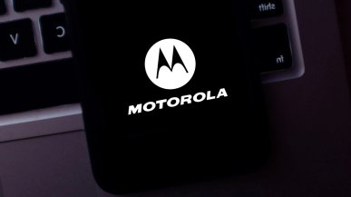 Smartfon Motoroli zapalił się w kieszeni. To kolejny taki przypadek