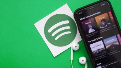 Spotify twierdzi, że płaci ogromne pieniądze branży muzycznej. W zeszłym roku to 10 miliardów USD