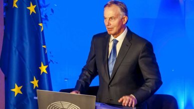 Tony Blair naciska na biometryczny identyfikator cyfrowy dla wszystkich obywateli