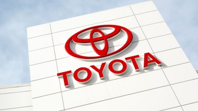 Toyota musiała zatrzymać 14 fabryk z powodu „niewystarczającej ilości miejsca na dysku”