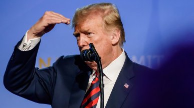 Trump wprowadza 100 procent cła. Nie widać końca tej wojny