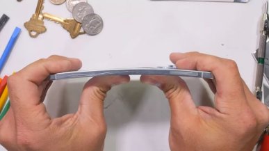 Ultrasmukły Samsung Galaxy S25 Edge zaskakuje wytrzymałością