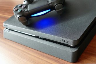 Wielki hit z PlayStation 4 śmiga na PC aż miło. Nawet w 1800p i 144 fps