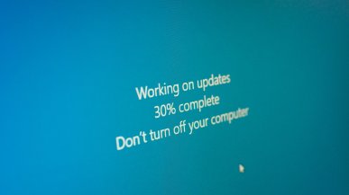 Windows 11. Opcjonalna aktualizacja instaluje się automatycznie. Sprawia też inne problemy