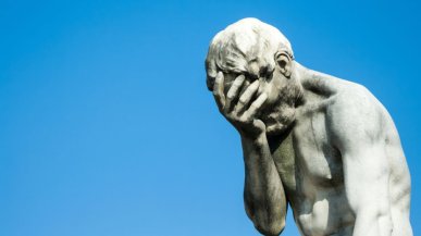 Zatrudniony do pracy rządowej wynajmował pracownika z Chin. Wyłudził blisko 1 mln USD