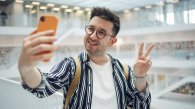 Gen Z używa AI bo musi, ale nienawidzą tej technologii - nowe badania