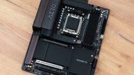 Test GIGABYTE X870E AERO X3D DARK WOOD. Drewniana płyta o dużych możliwościach