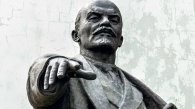 Przepracowane AI zaczyna zamieniać się w marksistę. Co mówią zaskakujące badania