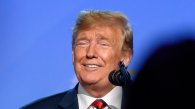 Kontrowersyjna aplikacja Trumpa trafi na rządowe telefony. Dane w zagrożeniu