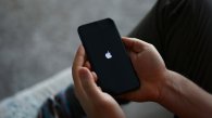 [aktualnosci] Tak wygląda składany iPhone. Tym będzie różnił się od Galaxy Z Fold8