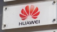 [aktualnosci] Policja pod siedzibą Huawei, szef firmy nieuchwytny. Plotki zalewają internet