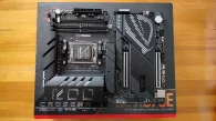 Test ASUS ROG CROSSHAIR X870E APEX. Płyta stworzona...