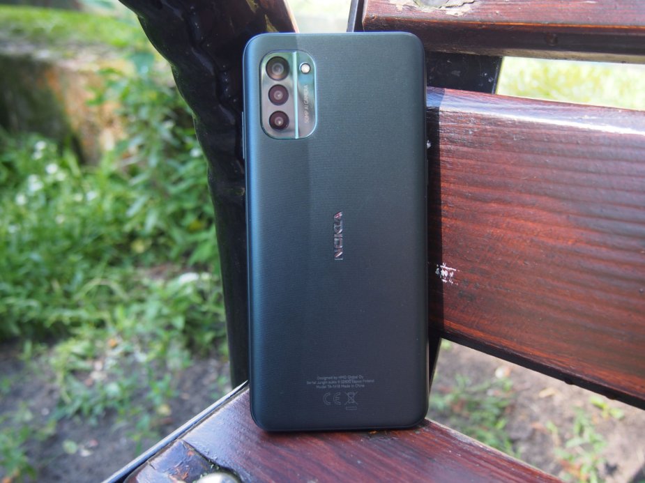 Nokia G21 - tylny panel