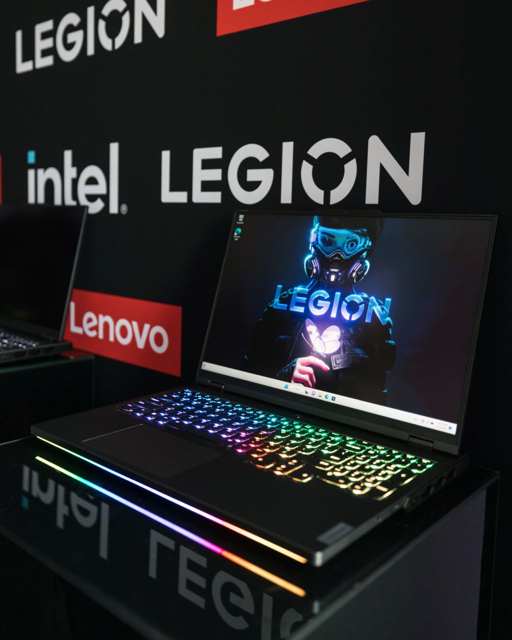 laptopy Legion