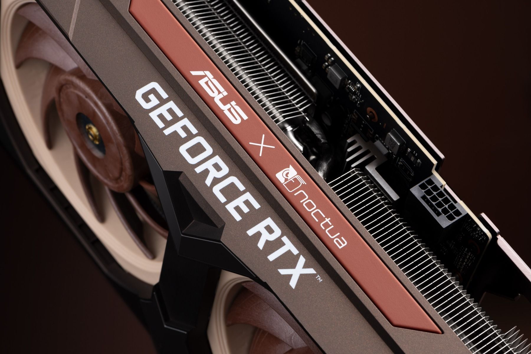 ASUS GeForce RTX 4080 Noctua Edition
