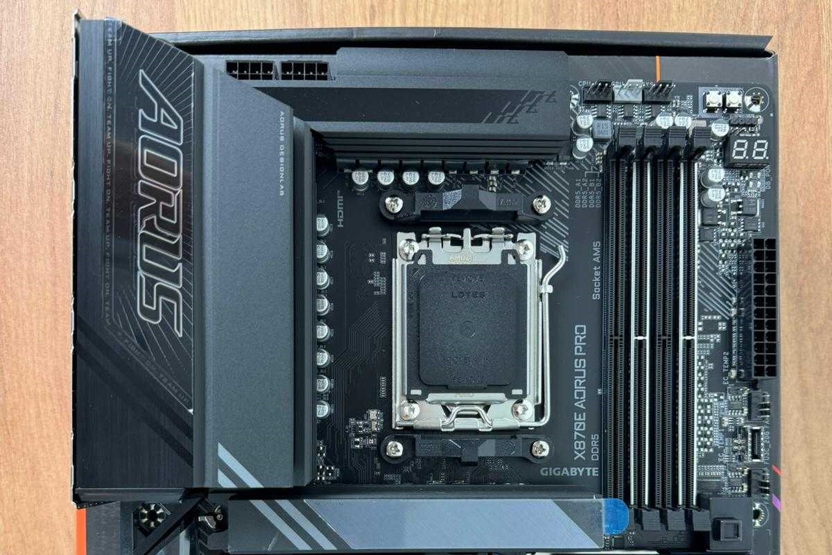 Test GIGABYTE X870E AORUS PRO. Nowy chipset w nieco bardziej budżetowej wersji