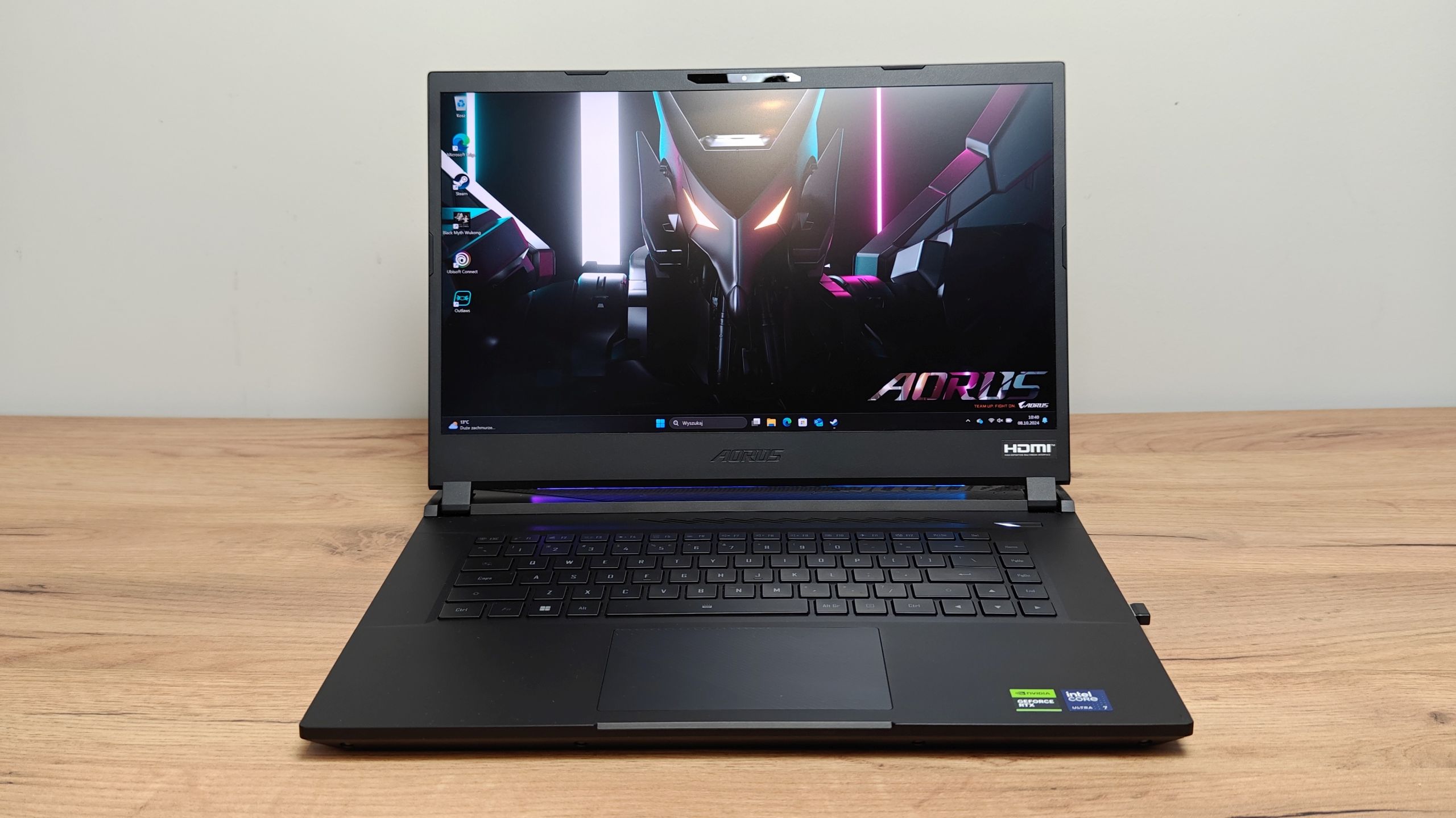 AORUS 15 (2024)