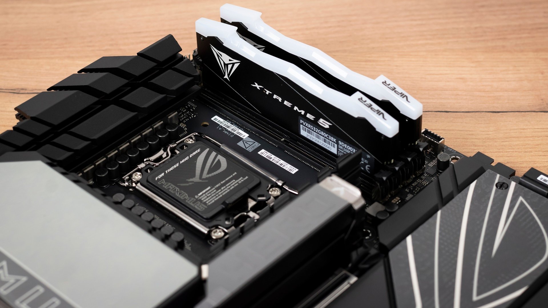 Test ASUS ROG MAXIMUS Z890 HERO. Duże możliwości, choć za niemałą cenę