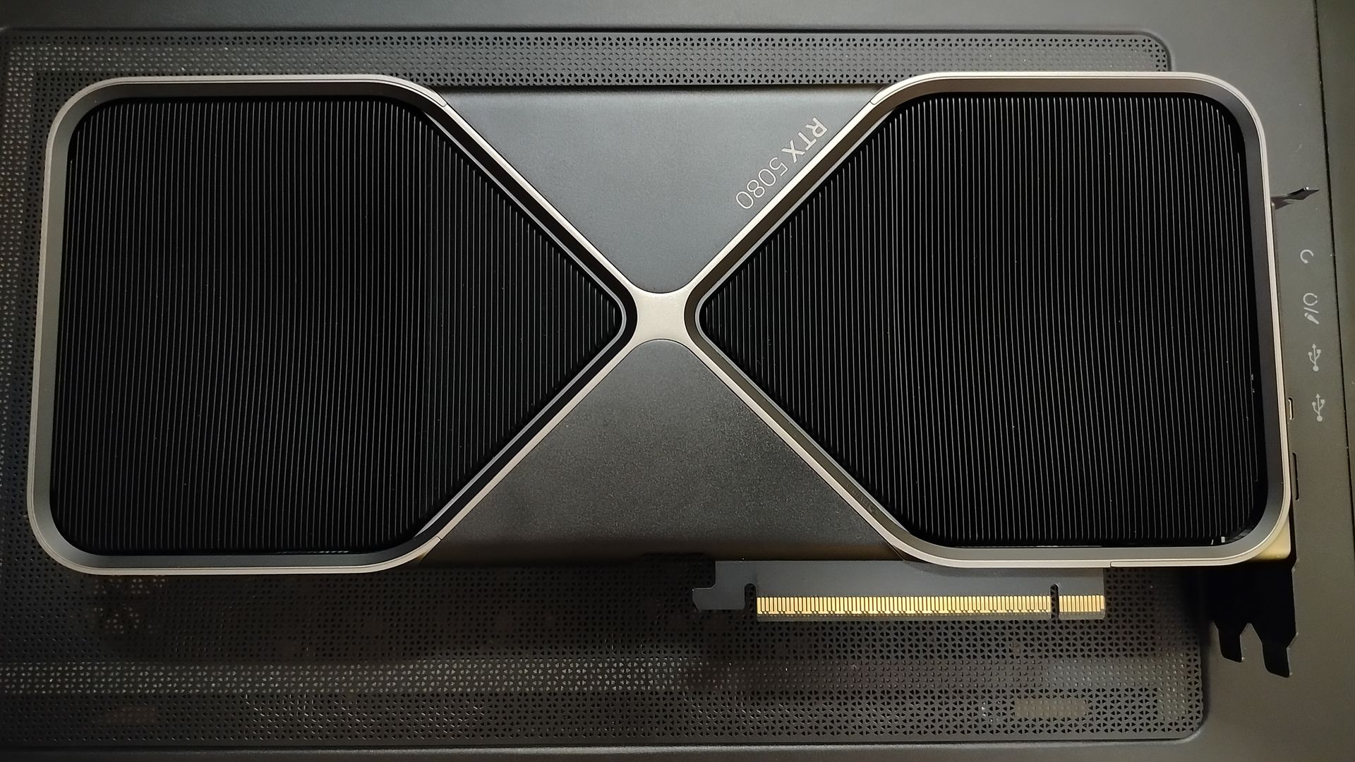 Test NVIDIA GeForce RTX 5080. Dogoni RTX 4090?