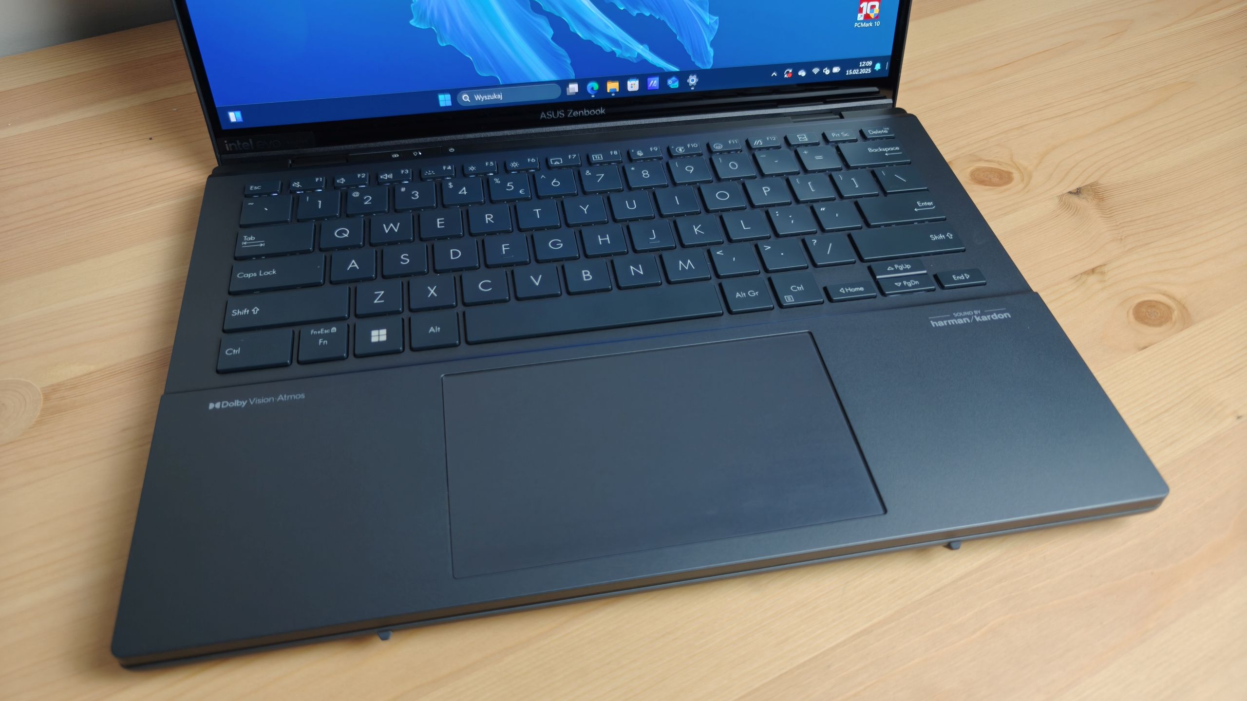 ASUS Zenbook DUO