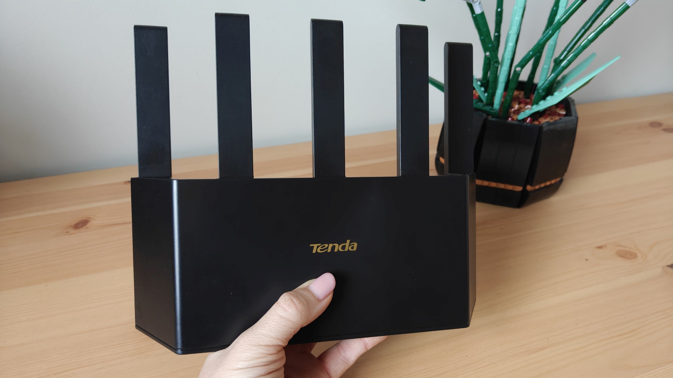 Tenda TX12L Pro