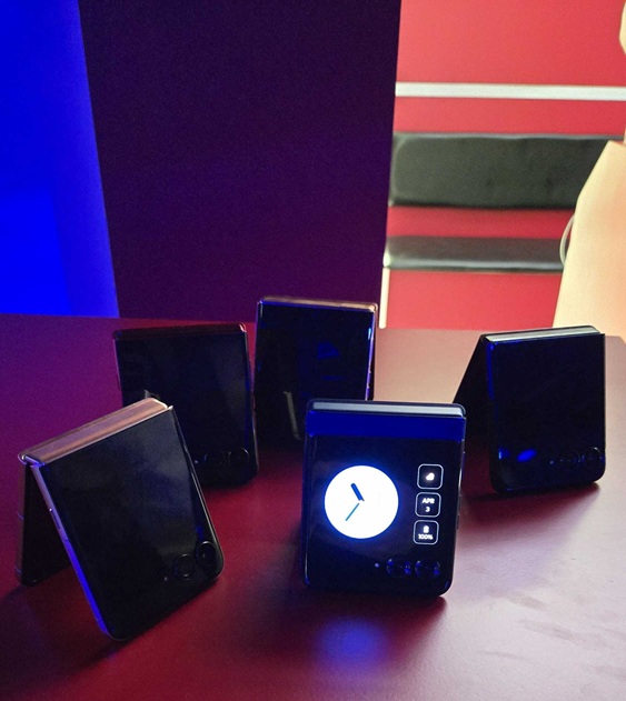 Motorola razr 60