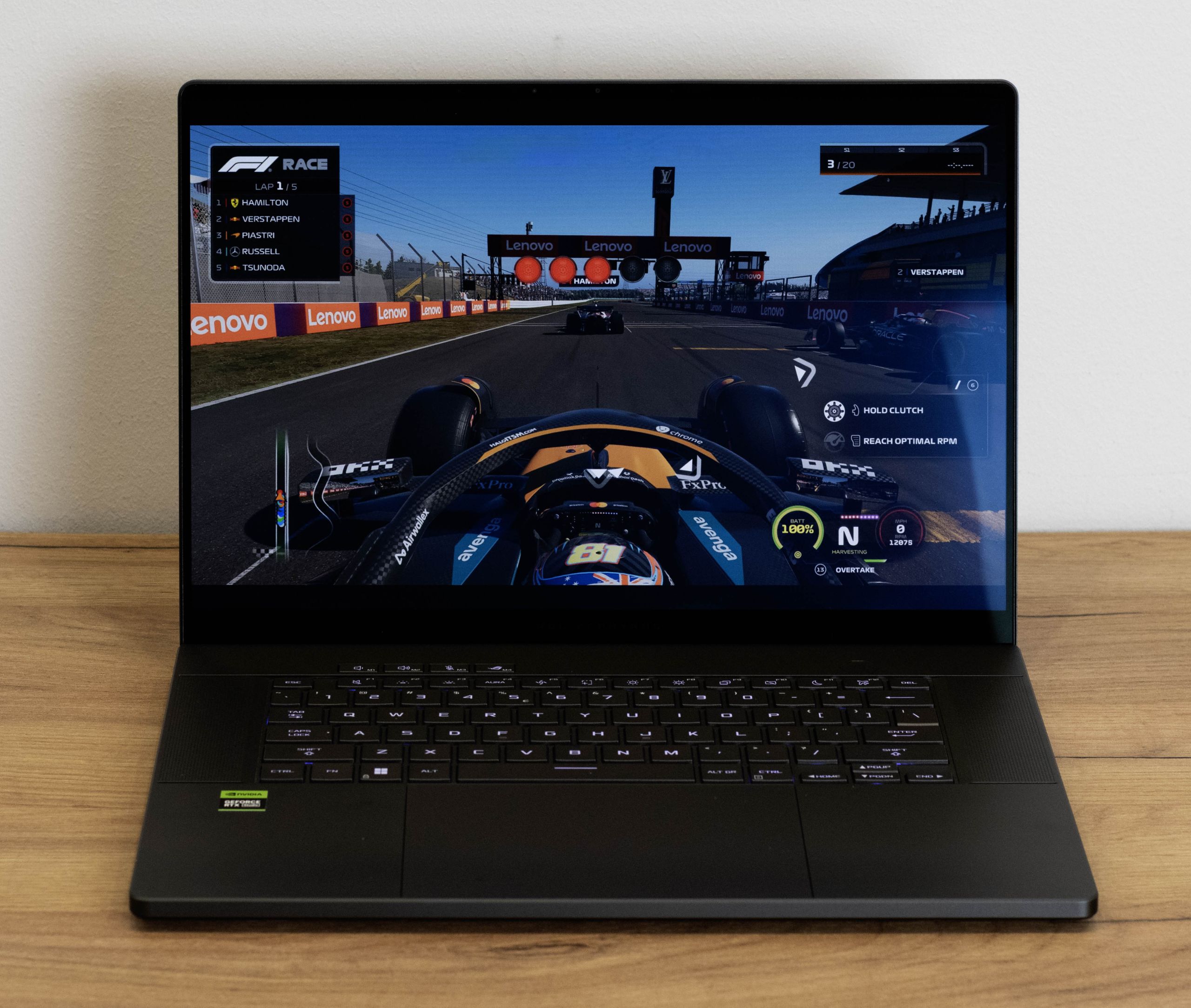 ROG Zephyrus G16 (2025)