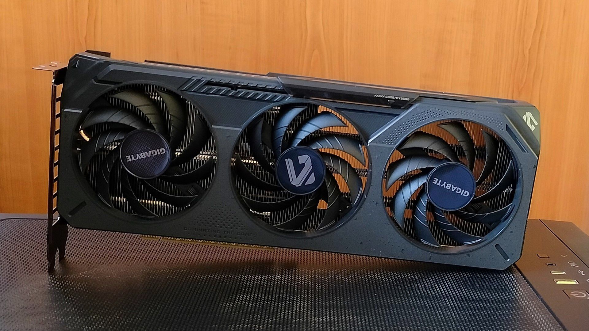 Test GeForce RTX 5050