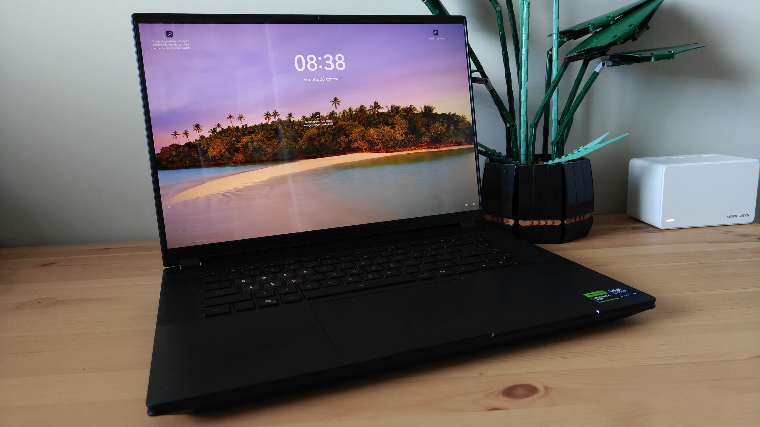Gigabyte Aorus Master 16 (AM6H)