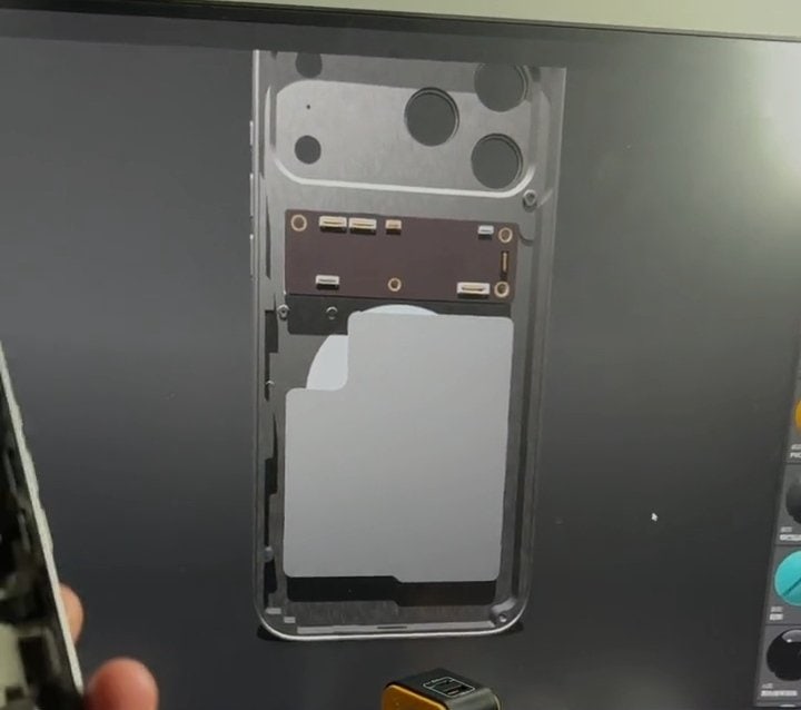 iPhone 17 Pro Max