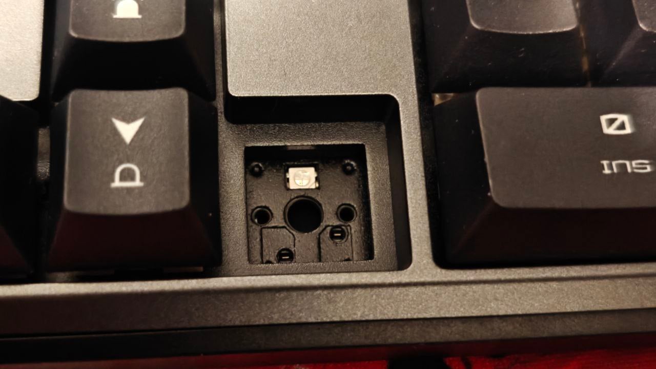 MSI Strike Pro Wireless