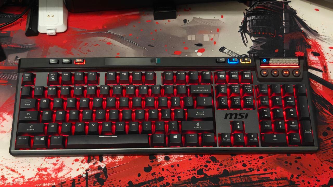 MSI Strike Pro Wireless