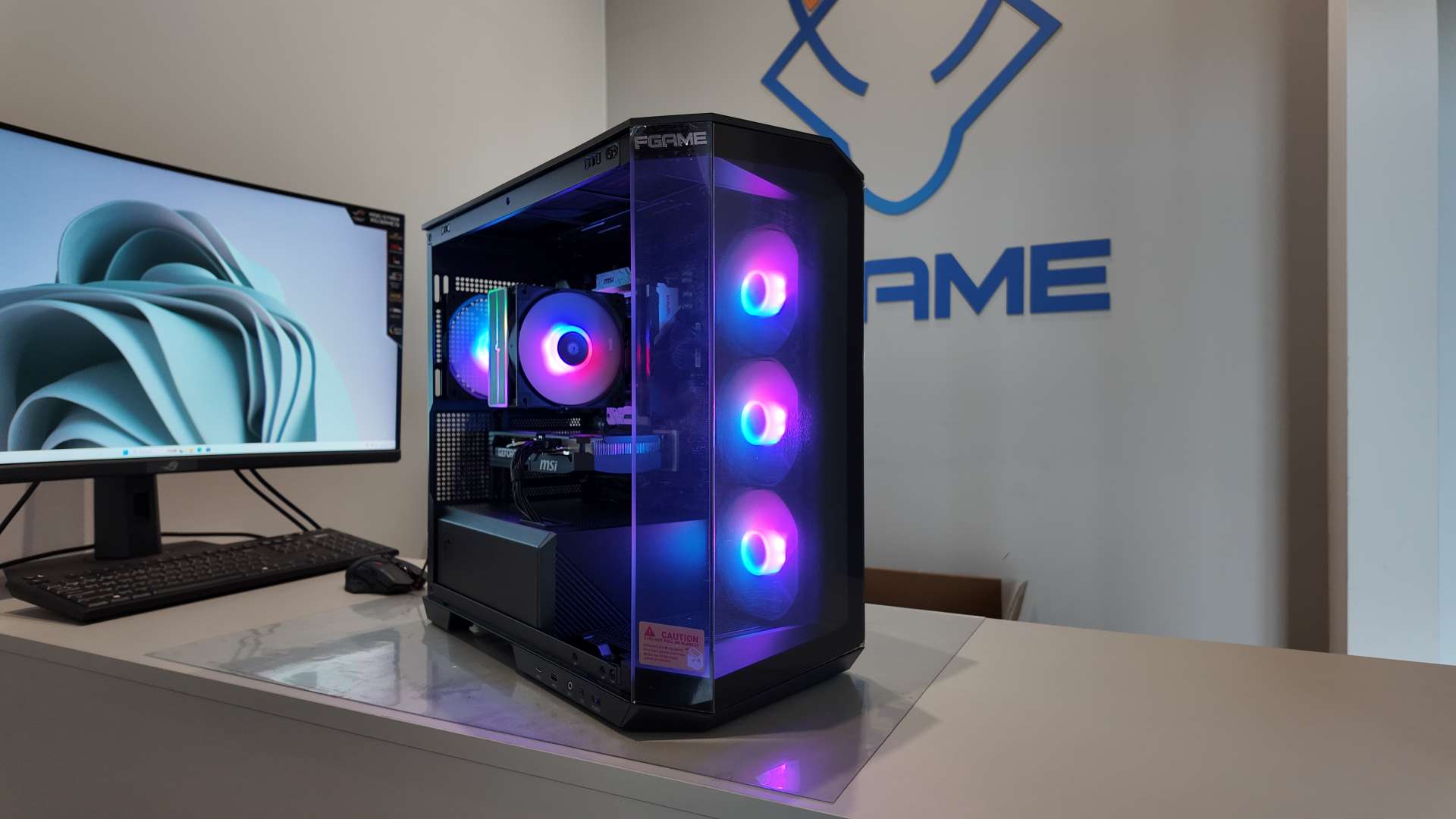 Poznaj komputery Powered by MSI, idealne dla graczy i twórców treści