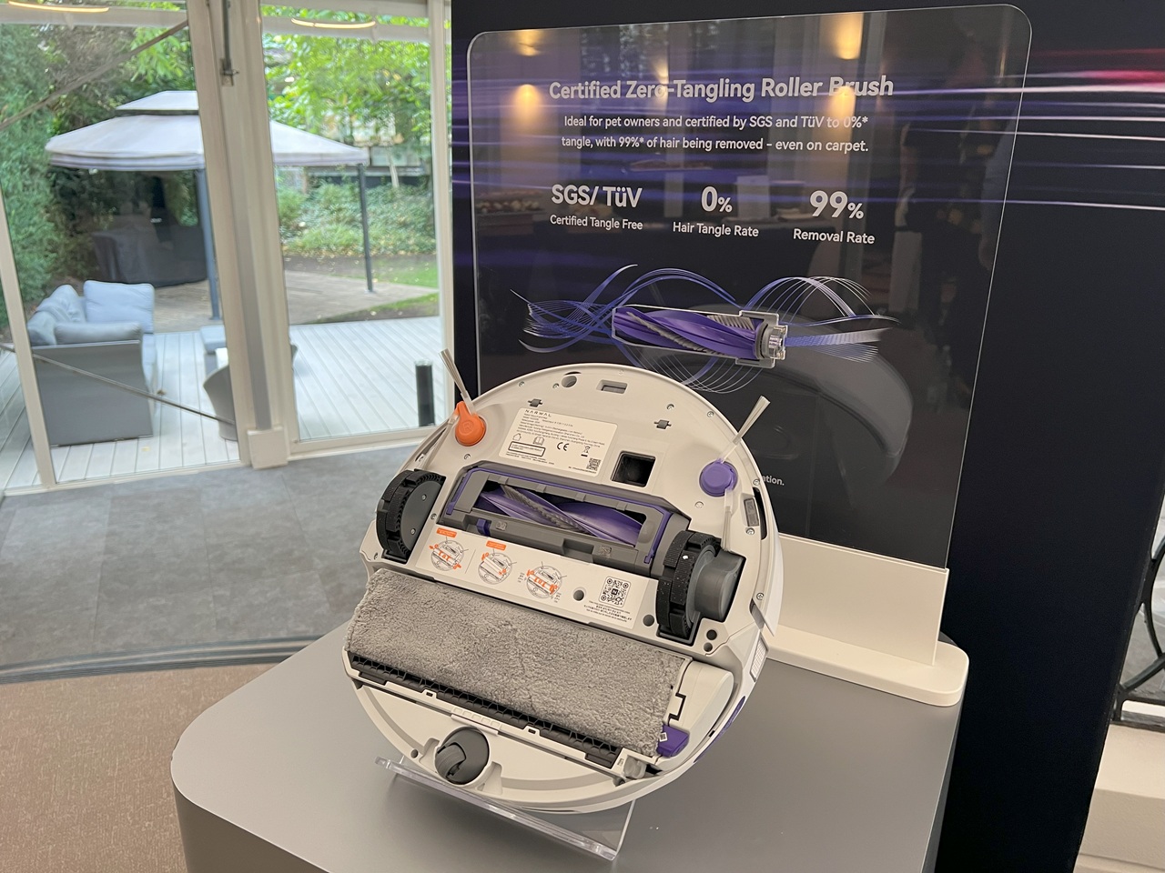 Narwal FLOW robot sprzątający