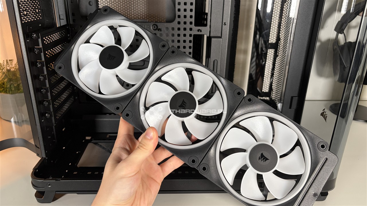 Obudowa Corsair Air 5400