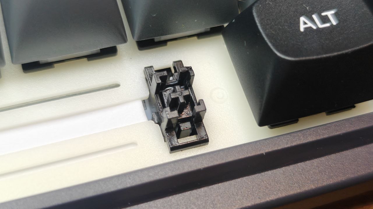 Redragon Draconic V2 Pro