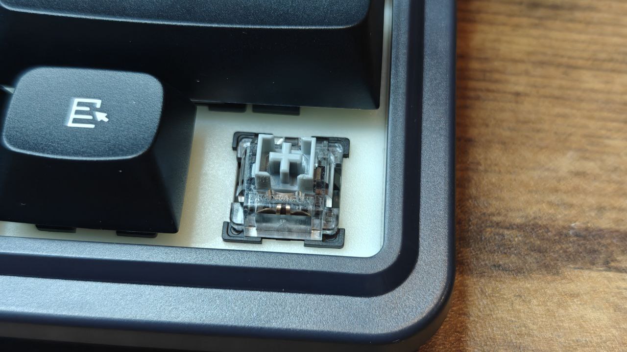 Redragon Draconic V2 Pro