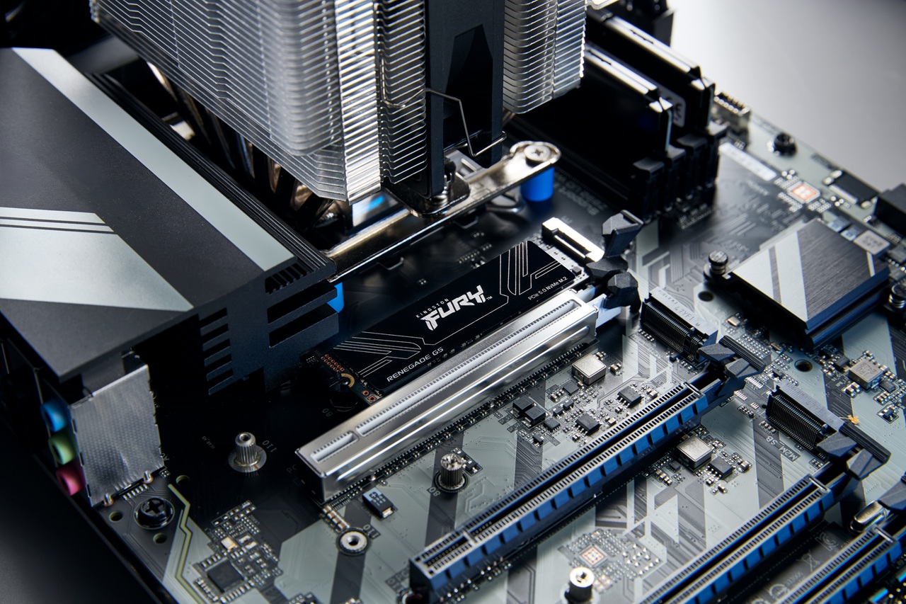 Dysk SSD Kingston 8 TB