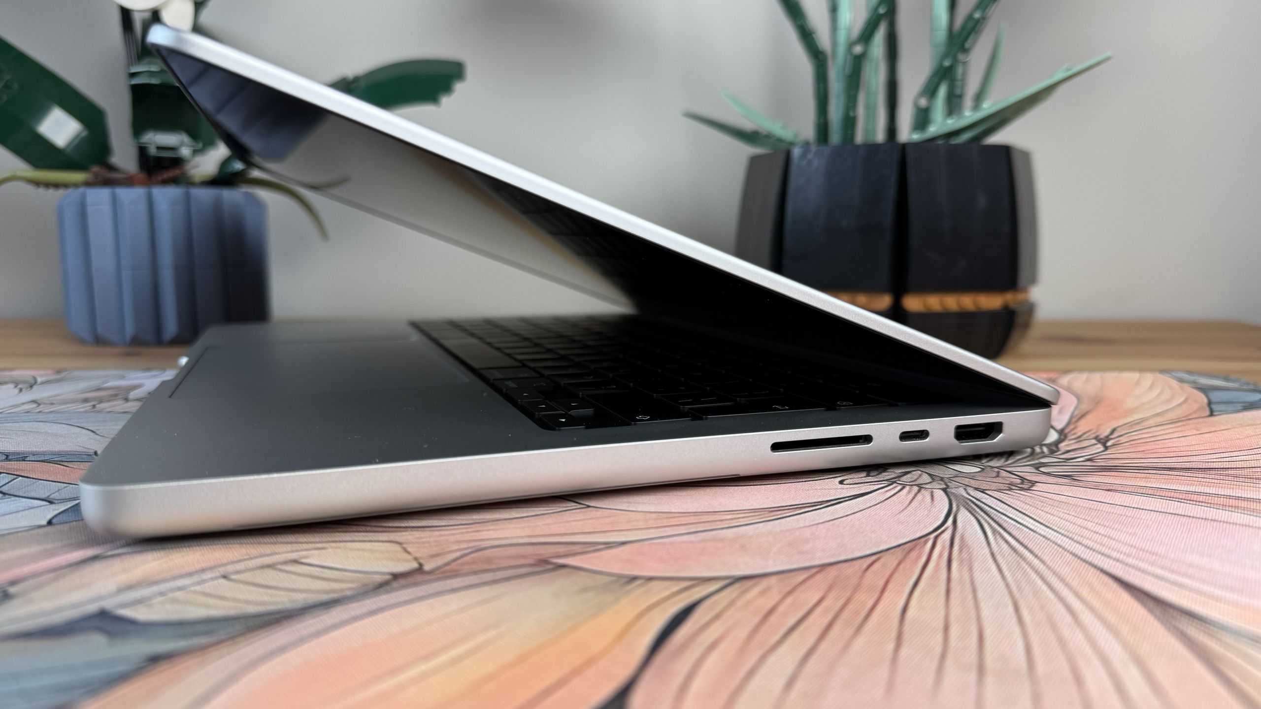 Apple MacBook Pro (M5)